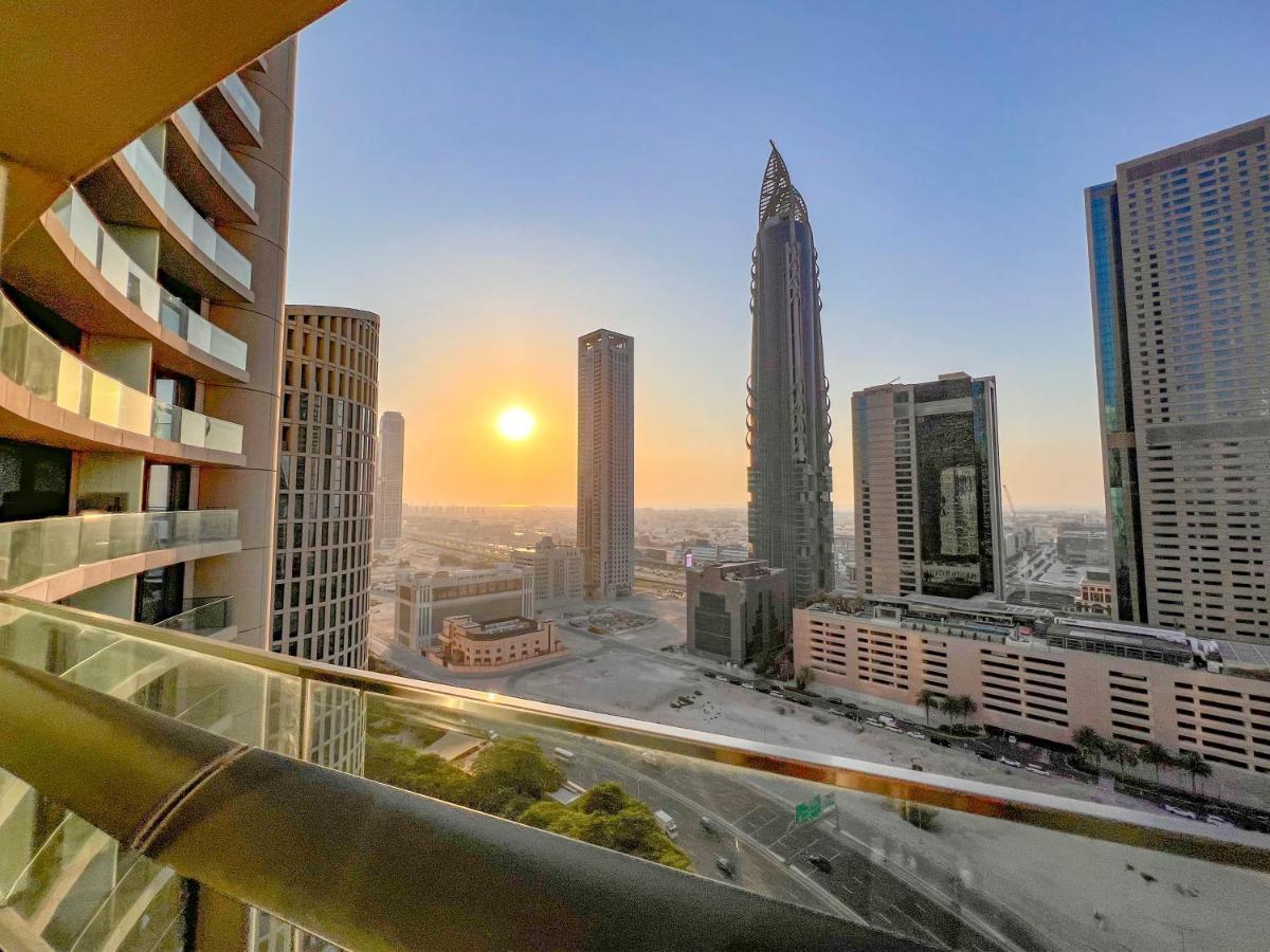 Ferienwohnung Cosmos Living Downtown Dubai Exterior foto