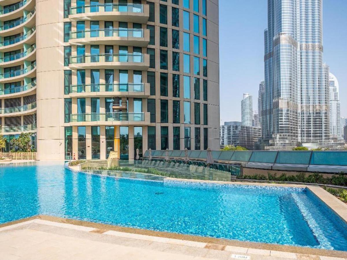 Ferienwohnung Cosmos Living Downtown Dubai Exterior foto