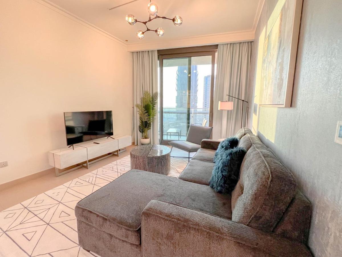 Ferienwohnung Cosmos Living Downtown Dubai Exterior foto