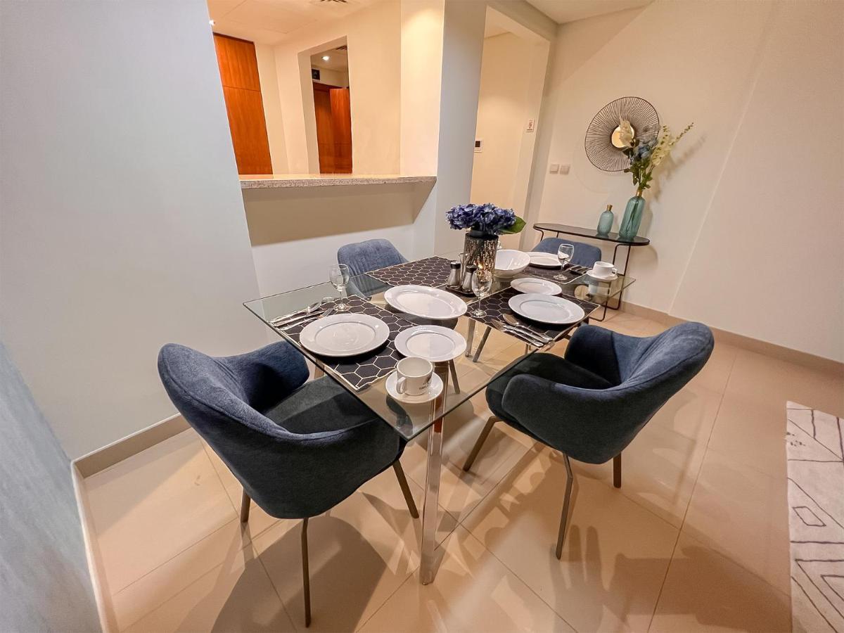Ferienwohnung Cosmos Living Downtown Dubai Exterior foto